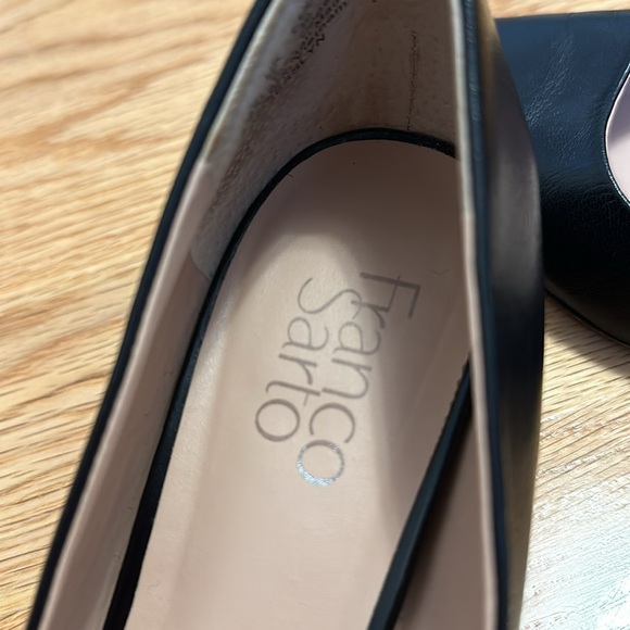 Franco Sarto Jesslyn Pump block heel. 1.75 inch heel size 8.5. Black. - Picture 3 of 5